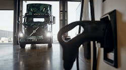 Volvo Vnr Electric With Charging Station 5f4fa84e55df9 Volvo Vnr Electric With Charging Station 5f4fa84e55df9