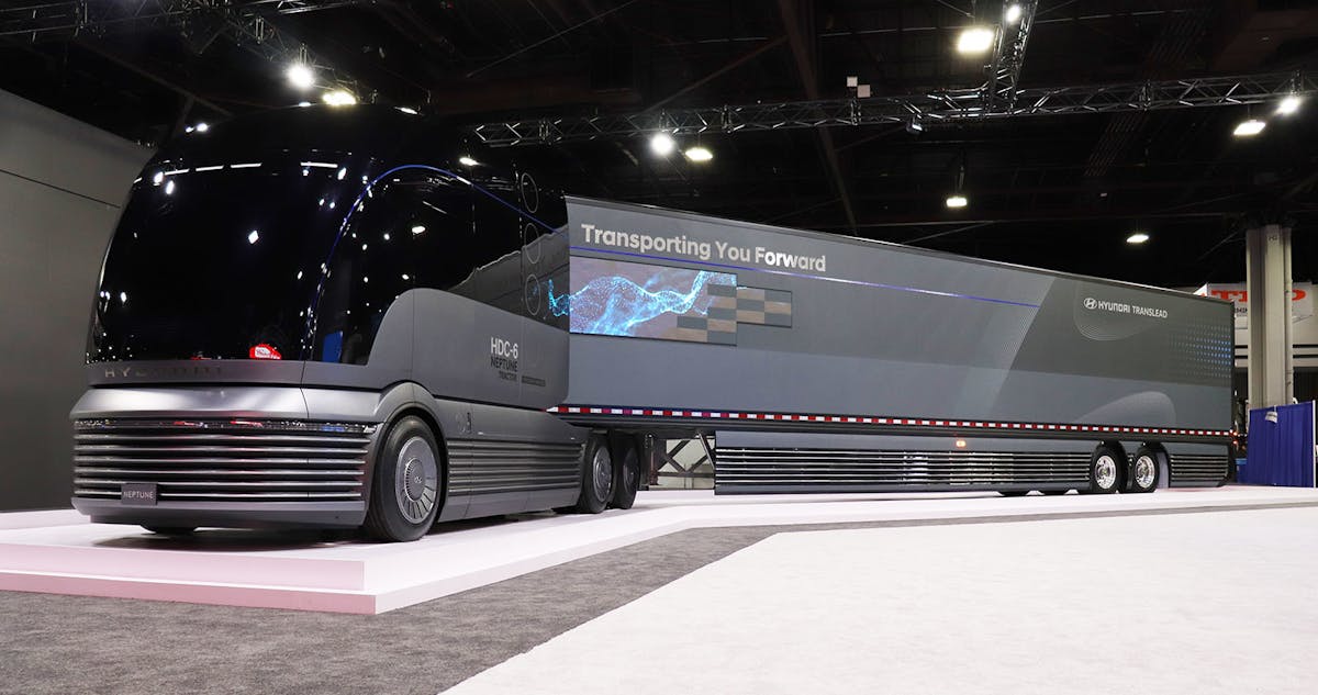The HDC-6 NEPTUNE concept fuel cell electric truck.