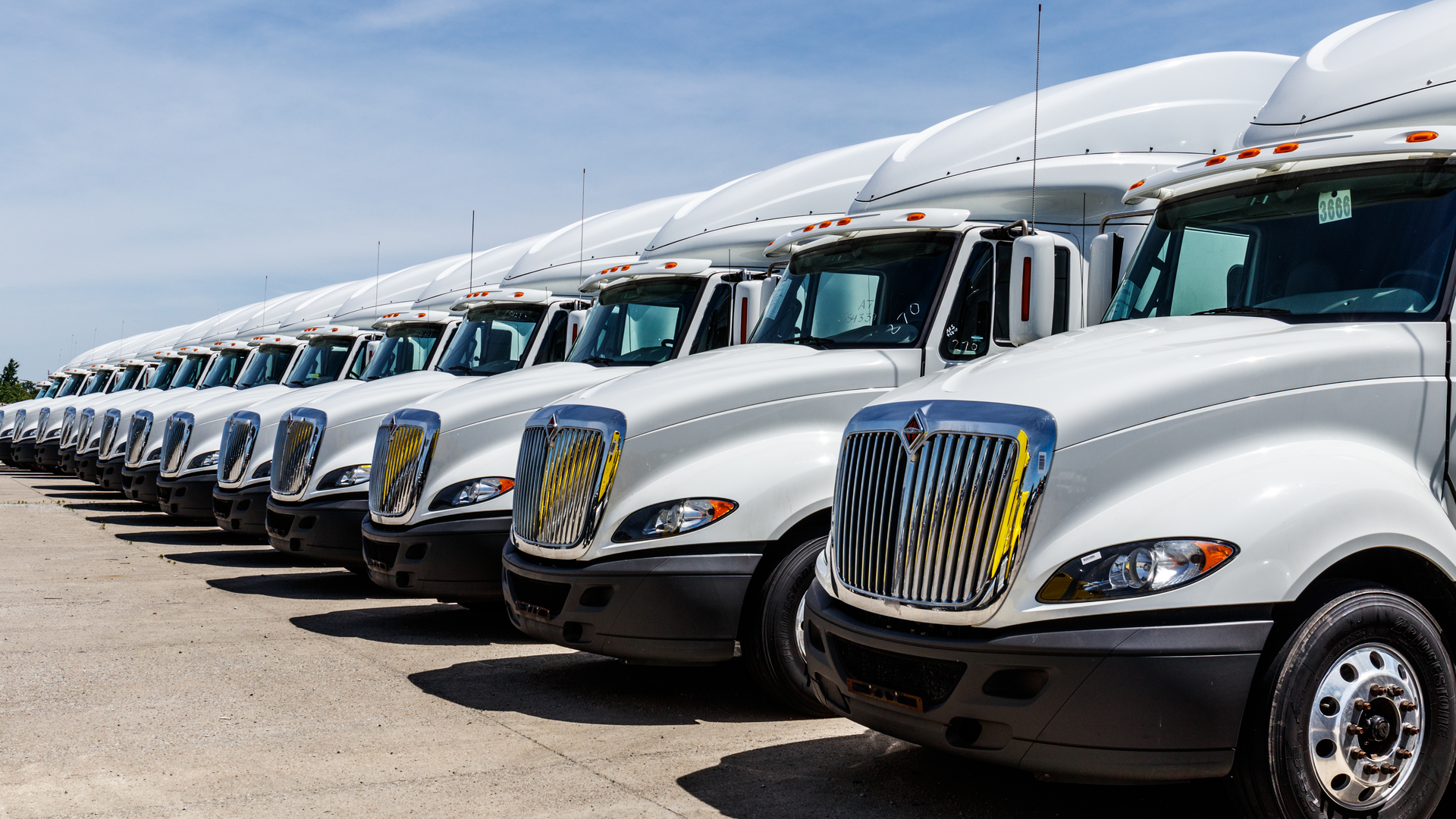 International Trucks Jonathan Weiss Dreamstime 5f7dc8b45c25a