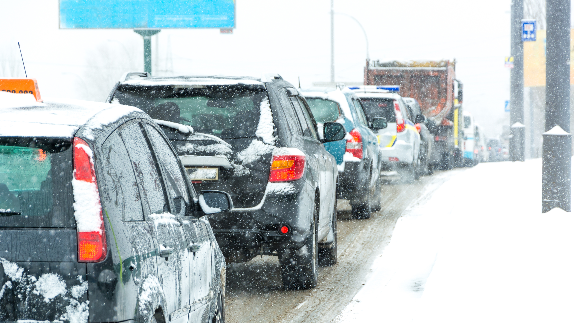 Winter Highway Traffic Congestion Marc Bruxelle Dreamstime 5fb53e4c37dba