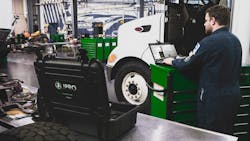 In an industry where technological advances are being kicked into hyperdrive, A-level technicians need the right blend of knowledge, skills, and cutting-edge diagnostic tools. In an industry where technological advances are being kicked into hyperdrive, A-level technicians need the right blend of knowledge, skills, and cutting-edge diagnostic tools.