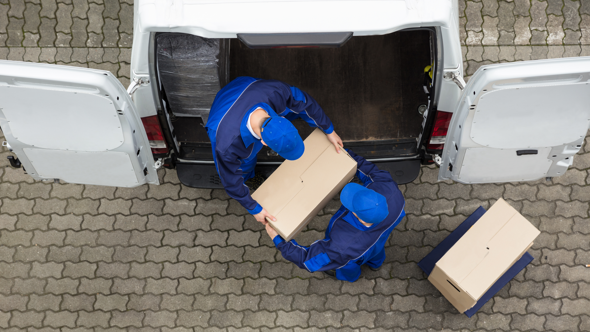 Dreamstime Xl 124753956 Andrey Popov 5fd380bc5f667