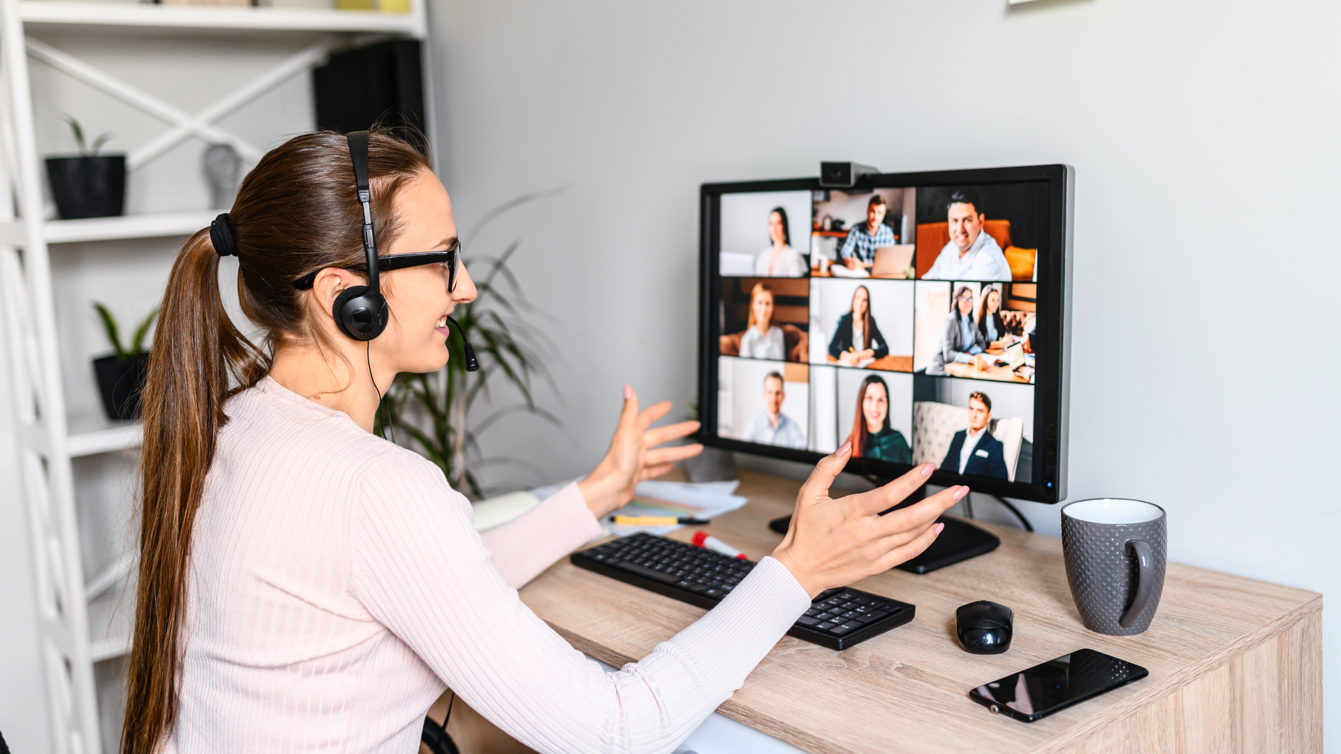 Remote Employees Vadym Pastukh Dreamstime 5fd779e1274b8