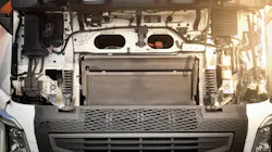 Semi Truck Maintenance Siwakorn Klomwinyarn Dreamstime 60181ff61b5b3 Semi Truck Maintenance Siwakorn Klomwinyarn Dreamstime 60181ff61b5b3