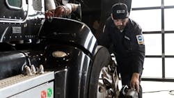 Truck Service 605cfee28ea3b Truck Service 605cfee28ea3b