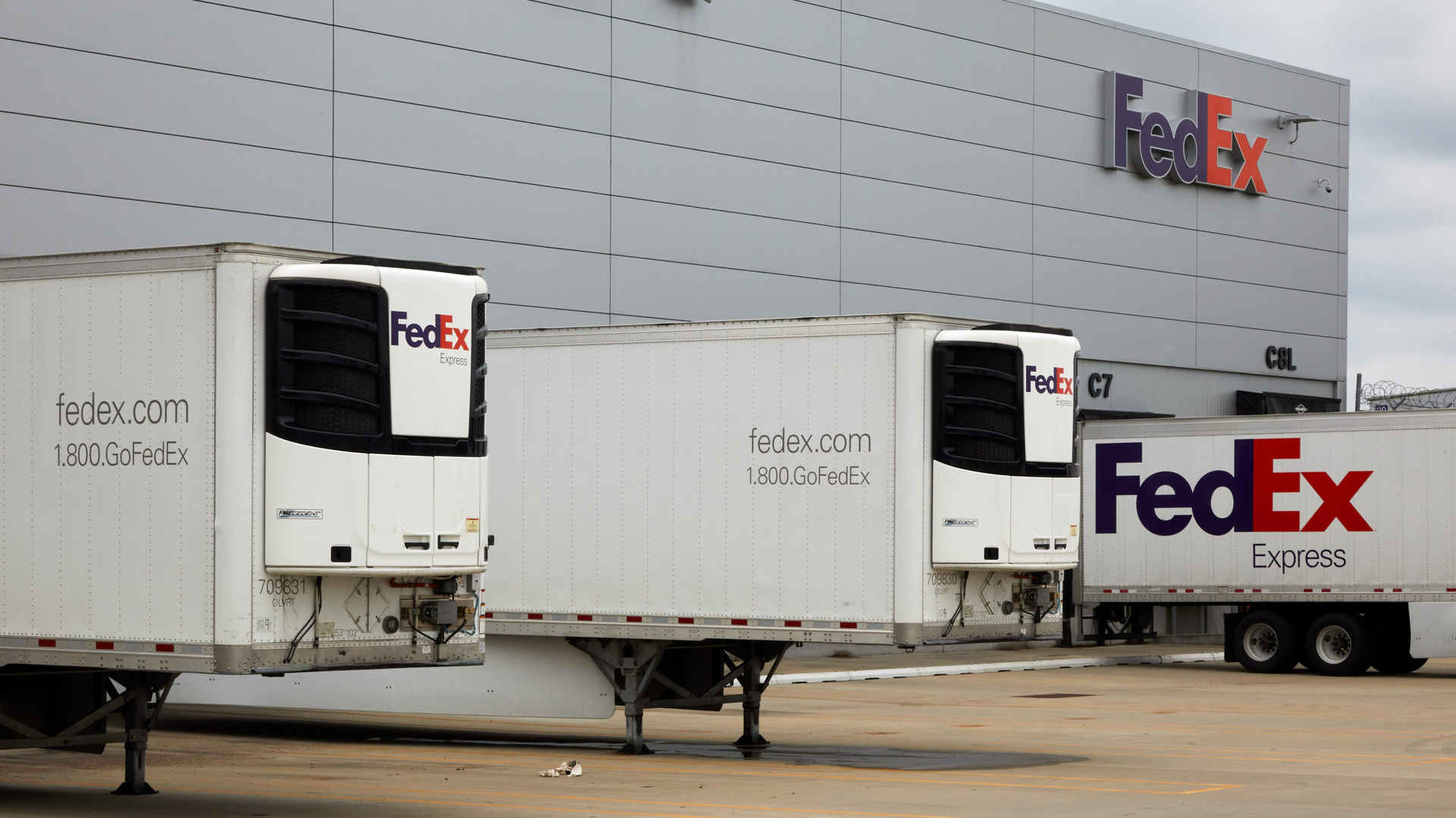 Fedex Depot 6042416b19119