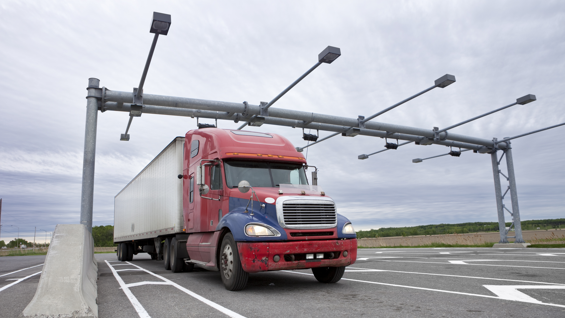 Semi Truck Weigh Station Imageegami Dreamstime 603fa7aab7176