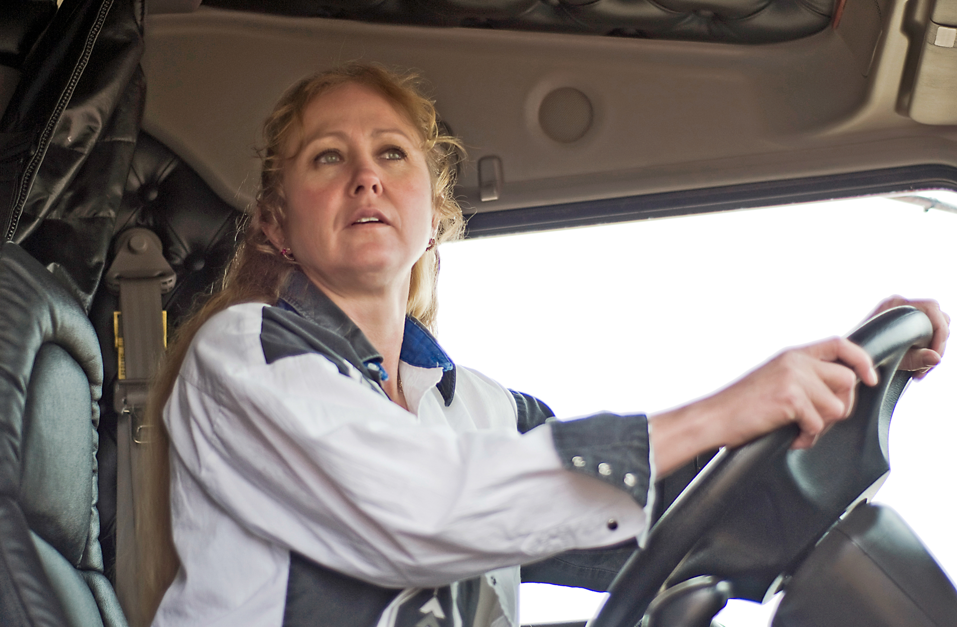 Female Truck Driver In Cab Robert Carner Dreamstime 6047e8c2cb984