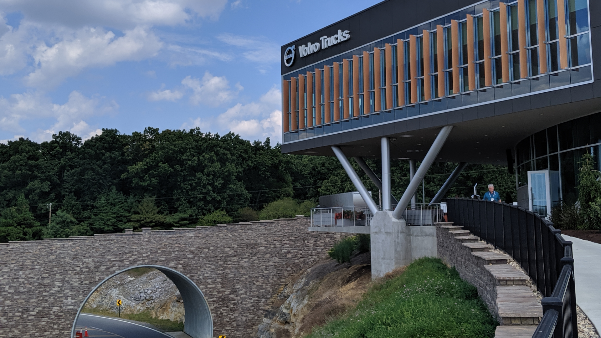 00000 Portrait 00000 Burst20190912135228746 608c05f47c82e