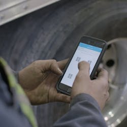 Dana’s Rhombus TireAnalytics helps fleet managers and technicians track tire health via a cloud-based system of record. Dana’s Rhombus TireAnalytics helps fleet managers and technicians track tire health via a cloud-based system of record.