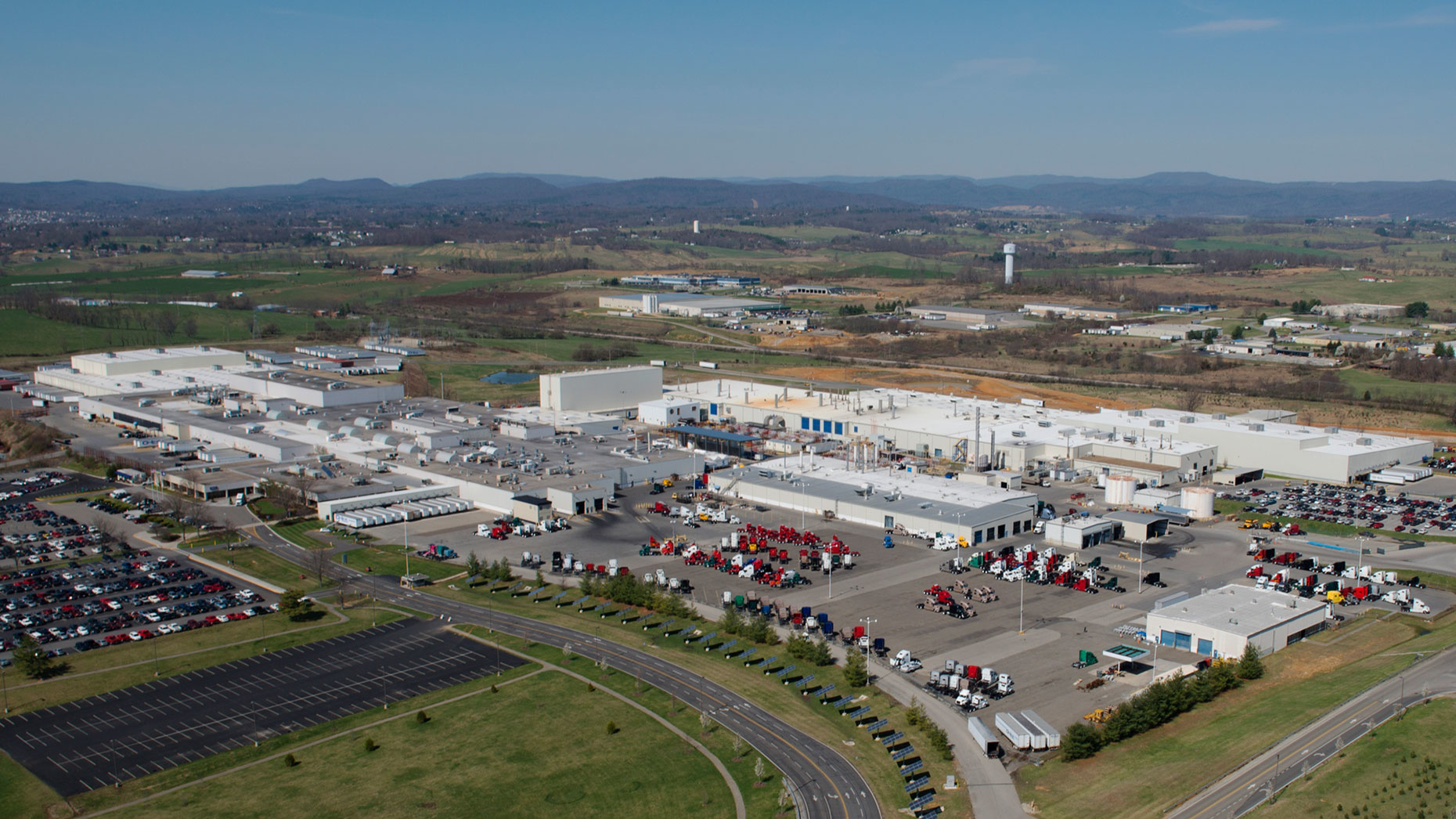 1860 X1050 New River Valley Production Plant Volvo Group 60abb2d896682