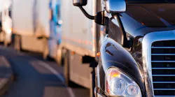 Semi Truck 40306398 Vitpho Dreamstime