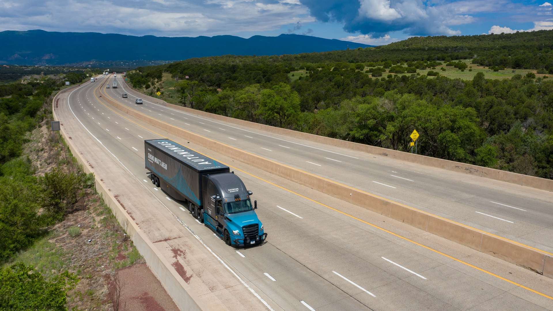 Daimler Torc 1 6155a5d8a7508