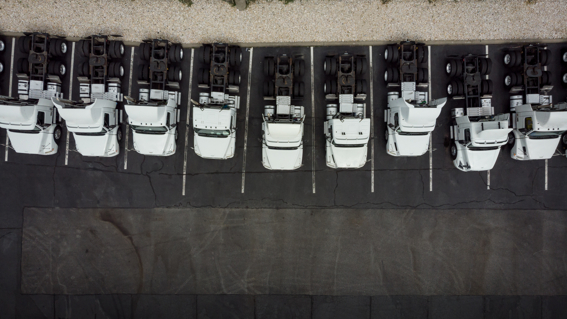 Dreamstime Xxl 126560599 618bc355344ff