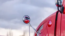 Semi Truck Side Mirror 143110058 Vitpho Dreamstime