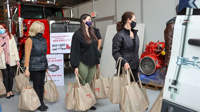 Advantage Truck Group Haulin 4 Hunger Twitter