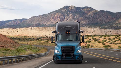 Self-Driving Trucks Are Now Running Between Texas and California