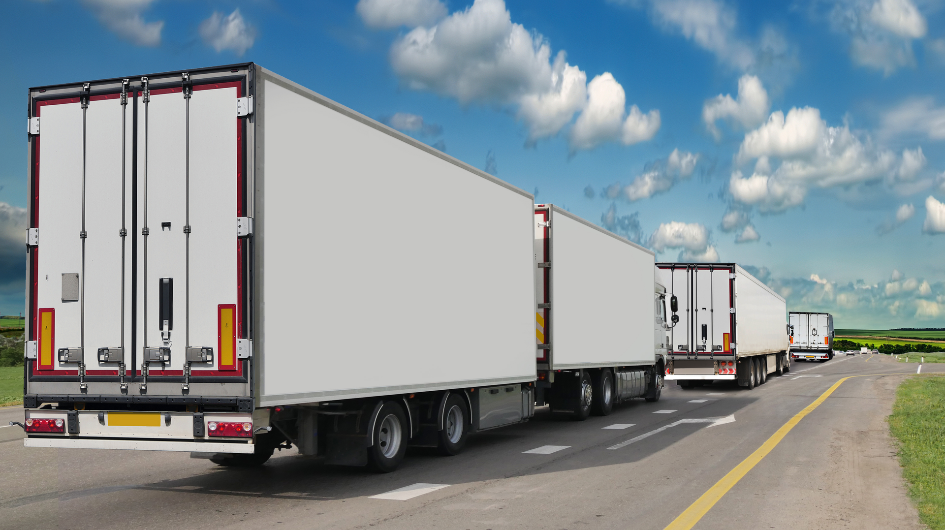 Semi Trucks Highway Cargo Freight 130392161 Car Dary423 Dreamstime