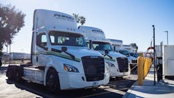 Penske plans to expand its heavy-duty and medium-duty battery-electric truck charging network beyond California. Penske plans to expand its heavy-duty and medium-duty battery-electric truck charging network beyond California.