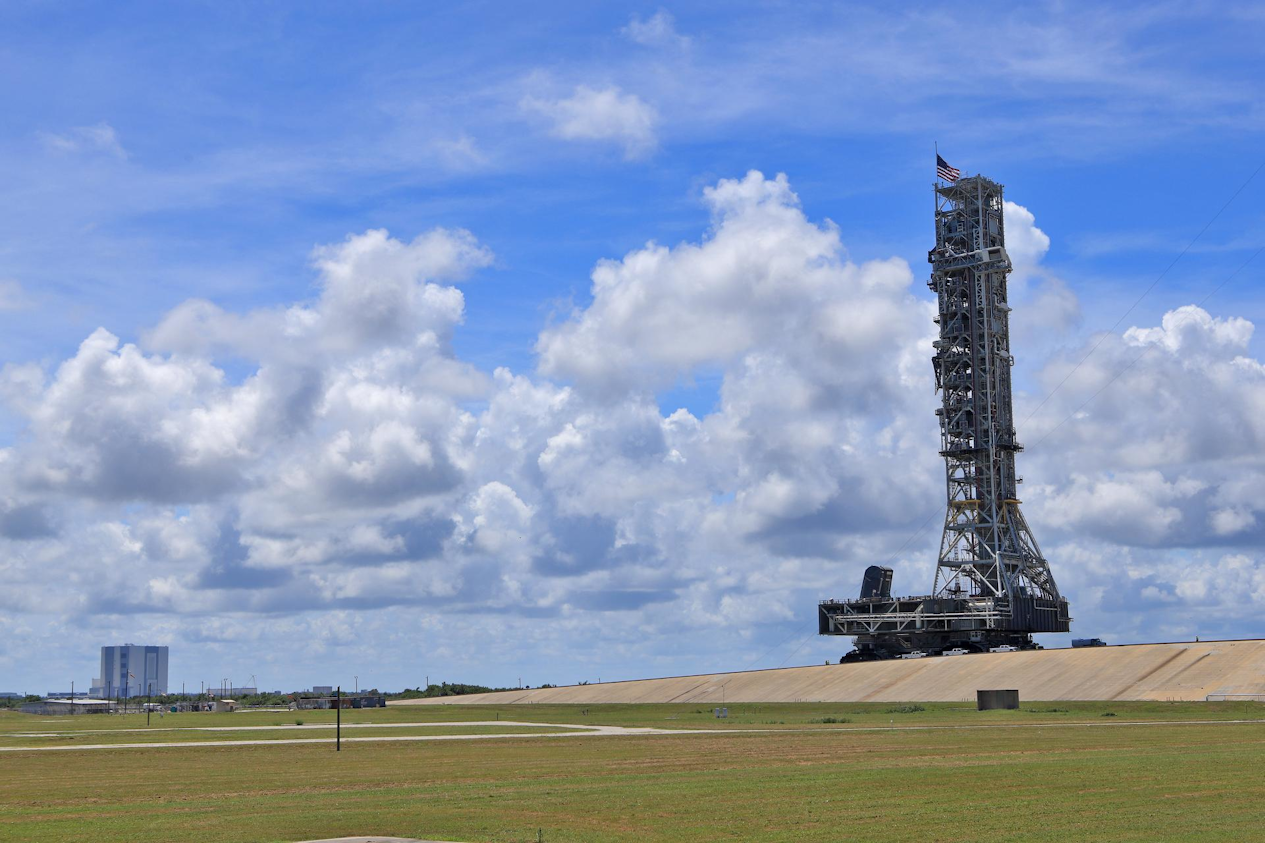 The Crawler-Transporter 2, with NASA's mobile launcher atop, makes its way to the top of Launch Pad 39B at NASA's Kennedy Space Center in Florida during a 2019 test run. The Crawler-Transporter 2, with NASA's mobile launcher atop, makes its way to the top of Launch Pad 39B at NASA's Kennedy Space Center in Florida during a 2019 test run.