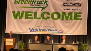 Moderated by MotorWeek producer and host John Davis (left), panelists, including Hyzon Motors CEO Craig Knight and Loop Energy's George Rubin, dive into the benefits of hydrogen fuel-cell vehicles.