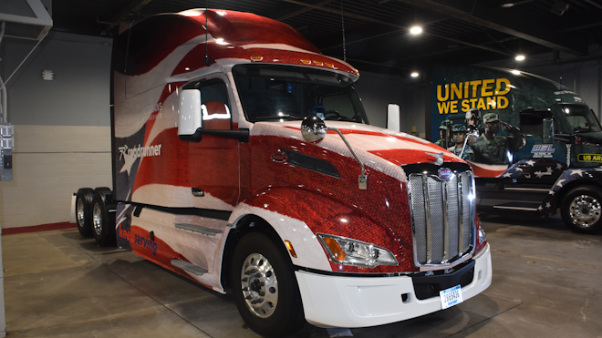 Veterans In Trucking: Roadrunner