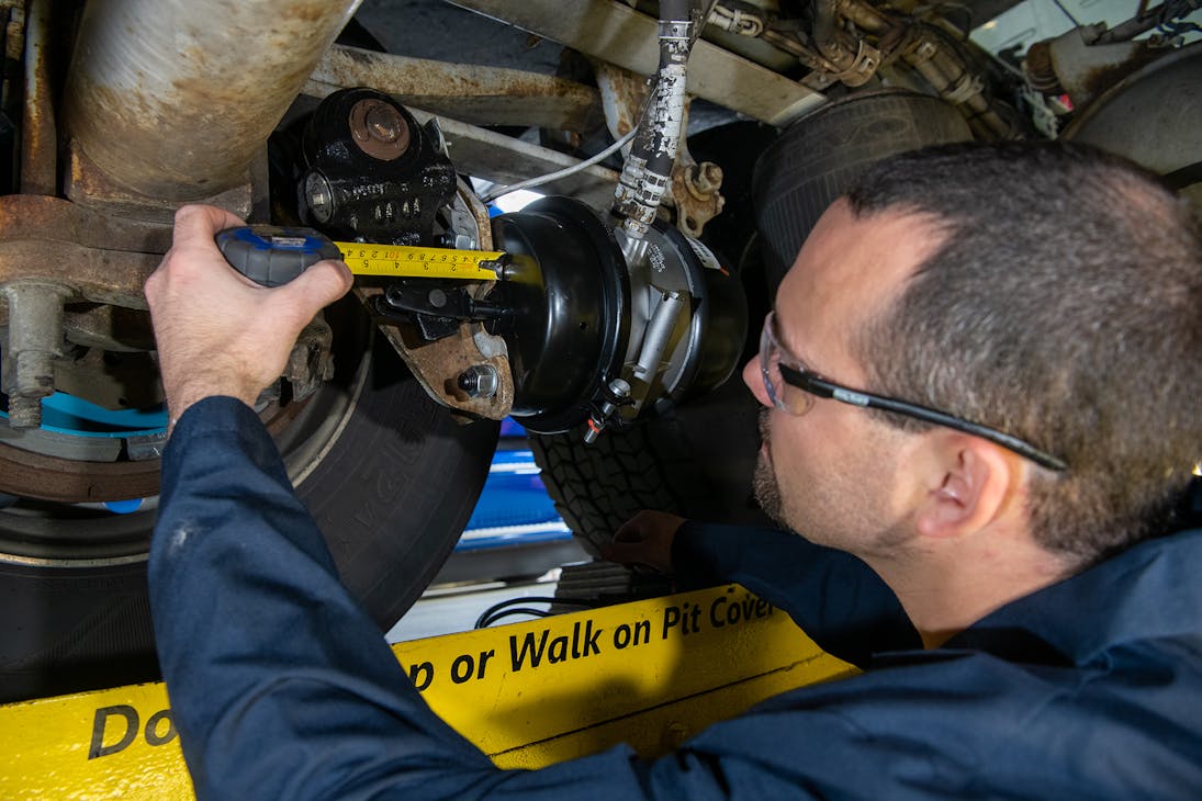 During roadside inspections, inspectors will measure brake strokes at 90 to 100 psi of application pressure.