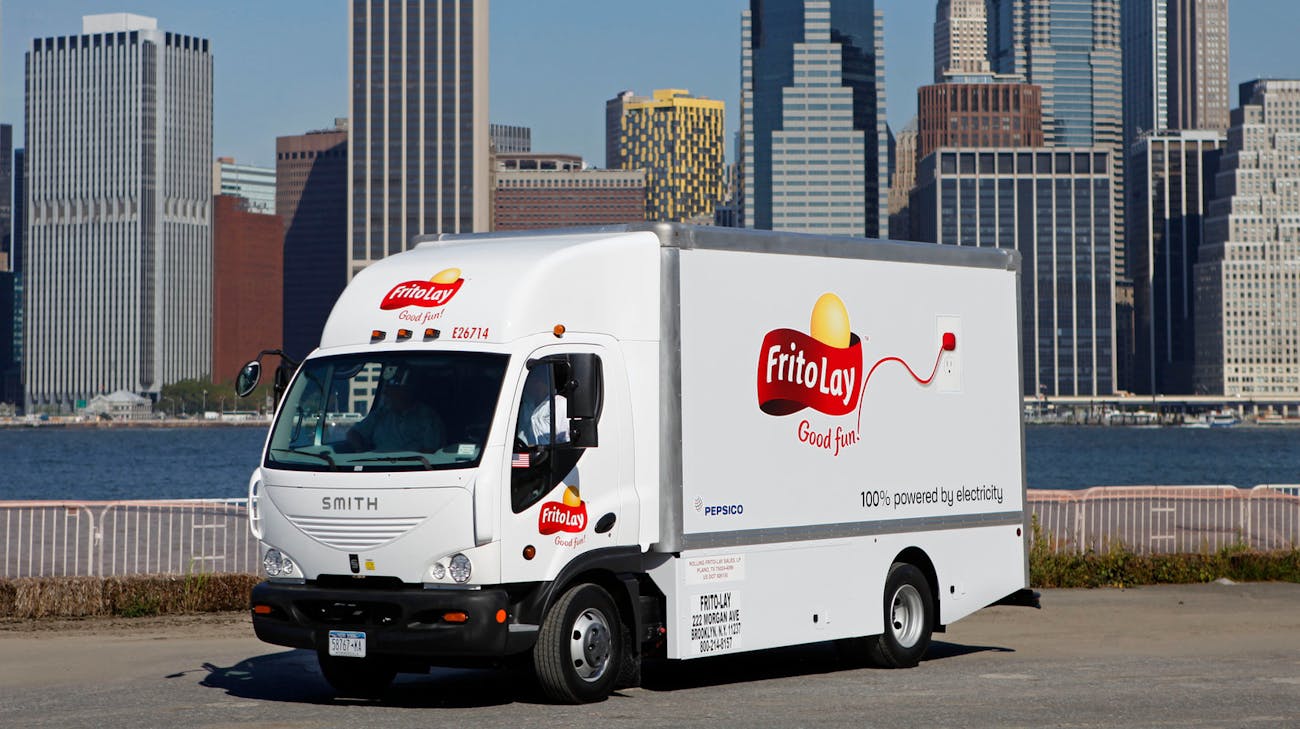 One of the Smith Electric Newton 2000 delivery vehicles that PepsiCo’s Frito-Lay North America division ordered back in May 2012. PepsiCo and Frito-Lay have had longtime involvement with fleet electrification. One of the Smith Electric Newton 2000 delivery vehicles that PepsiCo’s Frito-Lay North America division ordered back in May 2012. PepsiCo and Frito-Lay have had longtime involvement with fleet electrification.
