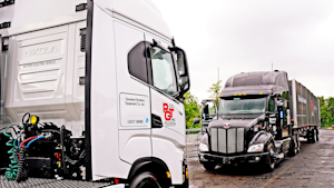 Locomation’s Autonomous Relay Convoy (ARC) Tractor and Nikola’s Tre BEV Tractor and Mobile Charging Trailer (MCT) were on display at PGT Trucking's corporate headquarters during the Innovation Showcase.