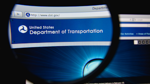 Usdot Dreamstime Gilbert C 38873981