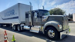 W990 flat top. It was equipped with the new TX-18 automatic transmission with 18 forward gears and three reverse gears. W990 flat top. It was equipped with the new TX-18 automatic transmission with 18 forward gears and three reverse gears.