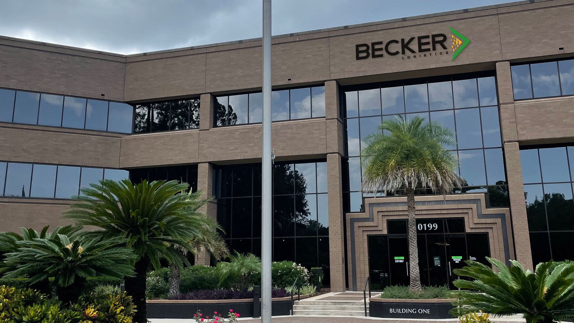 New Fl Office Pic 002 62ed1e5e84b60