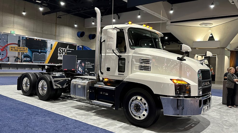 Mack Trucks spotlights Anthem model, continues commitment to ATA