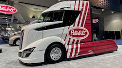 Peterbilt Super Truck 2 63593a5ed0503 Peterbilt Super Truck 2 63593a5ed0503