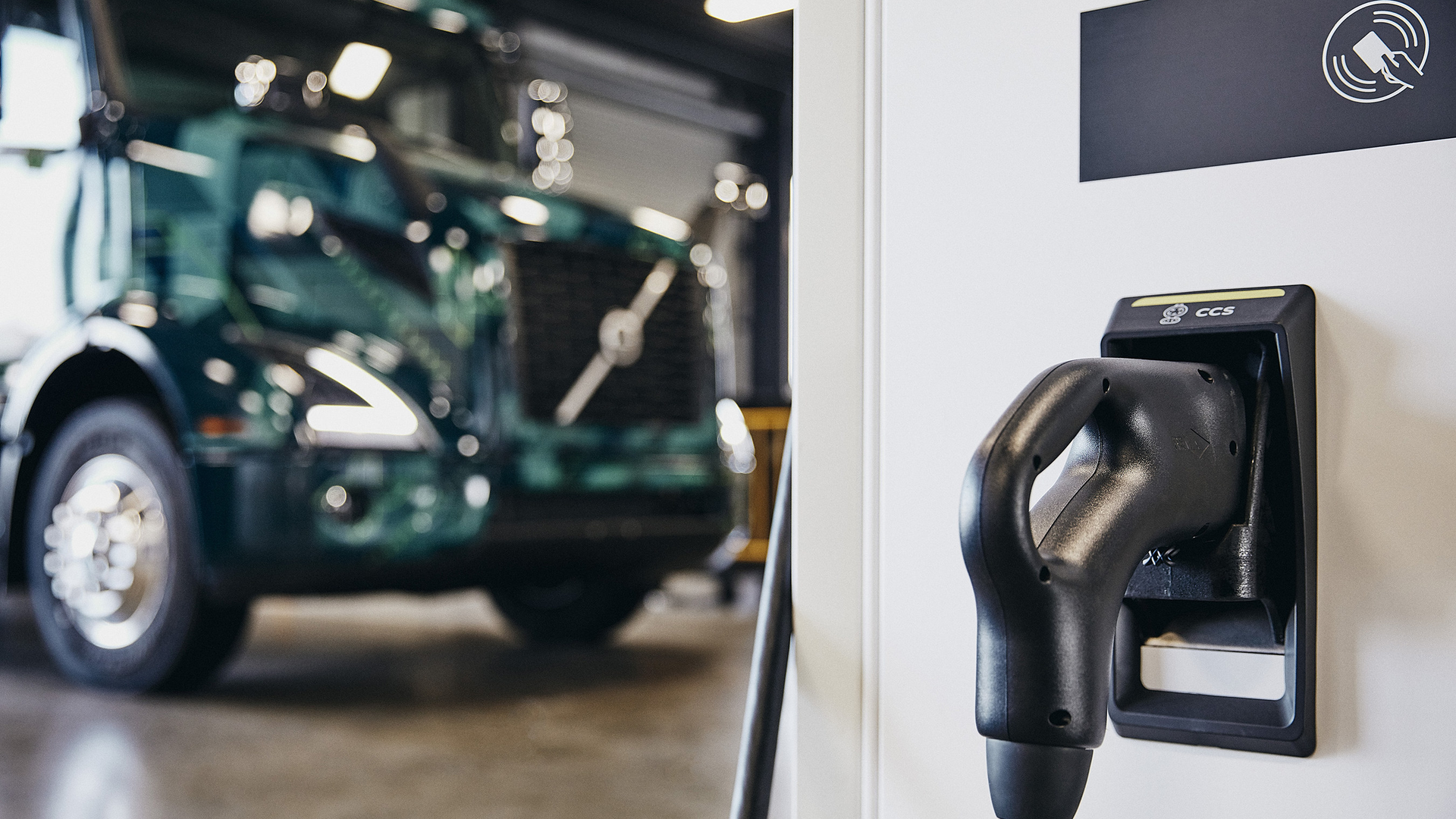 Volvo Vnr Electric Station 633f22c31603d