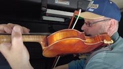 Violin Player Brian Lips 634ffe78a69ce