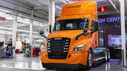 Schneider plans to deploy nearly 100 eCascadias by 2024 after ordering an additional 30 battery-electric trucks from Daimler Truck North America. Schneider plans to deploy nearly 100 eCascadias by 2024 after ordering an additional 30 battery-electric trucks from Daimler Truck North America.
