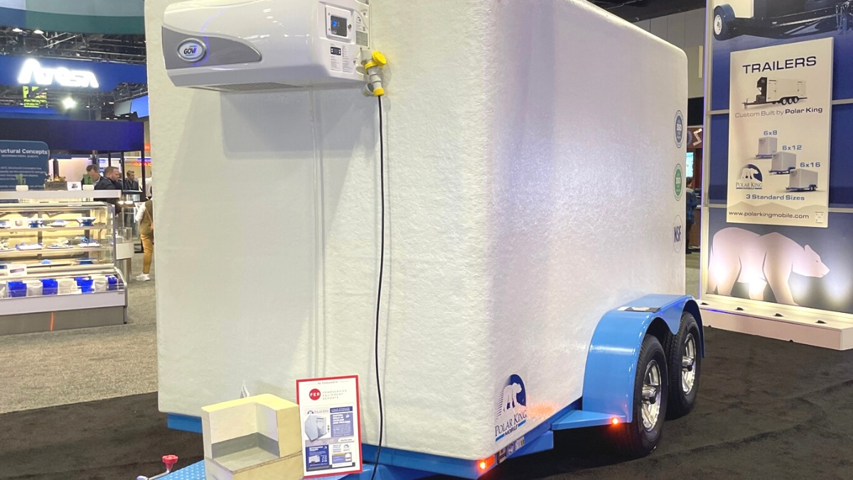 Polar King Show Trailer 63ecf39fd02aa