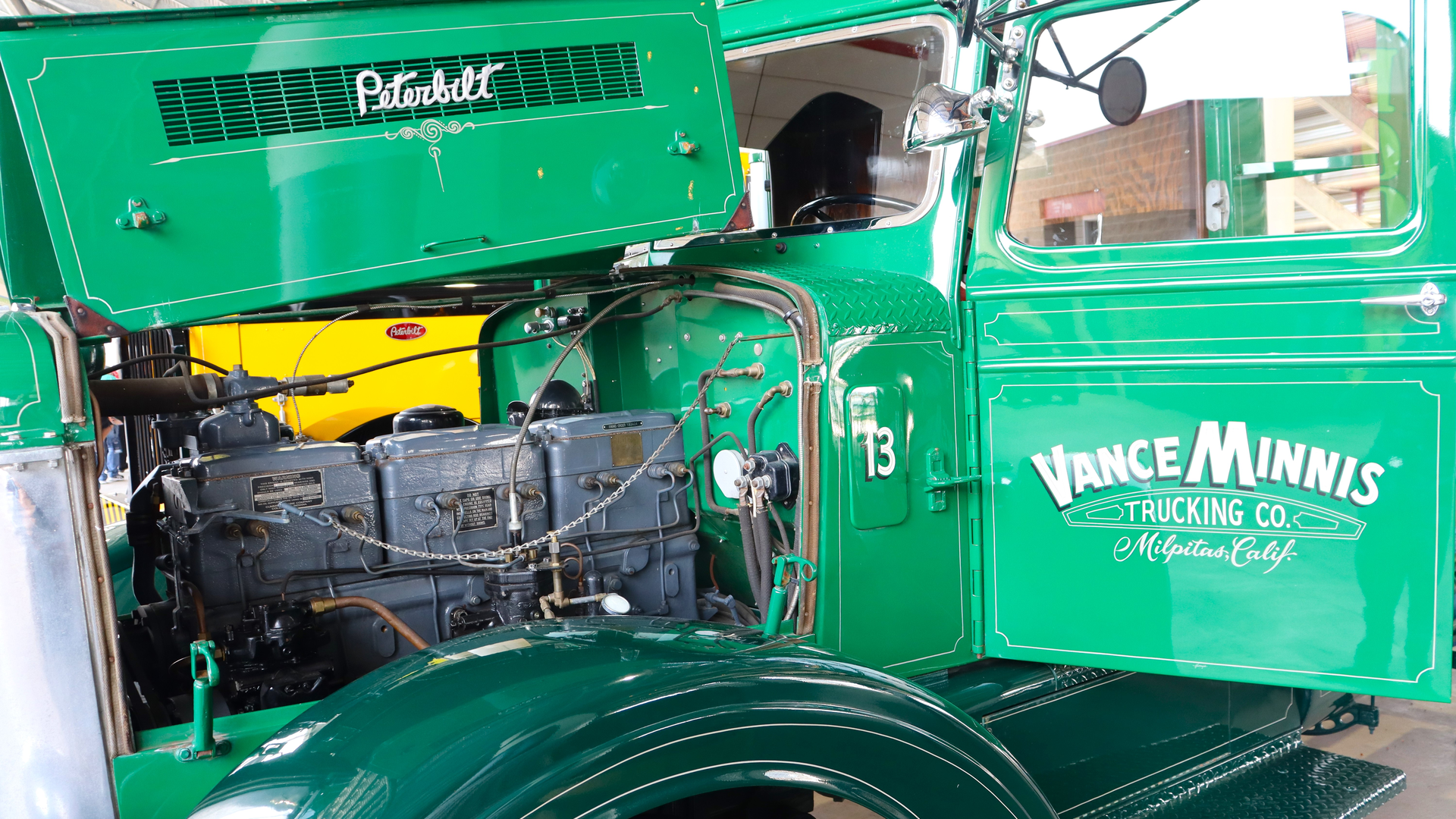 Gallery: Peterbilt enthusiasts display 'Pride and Class