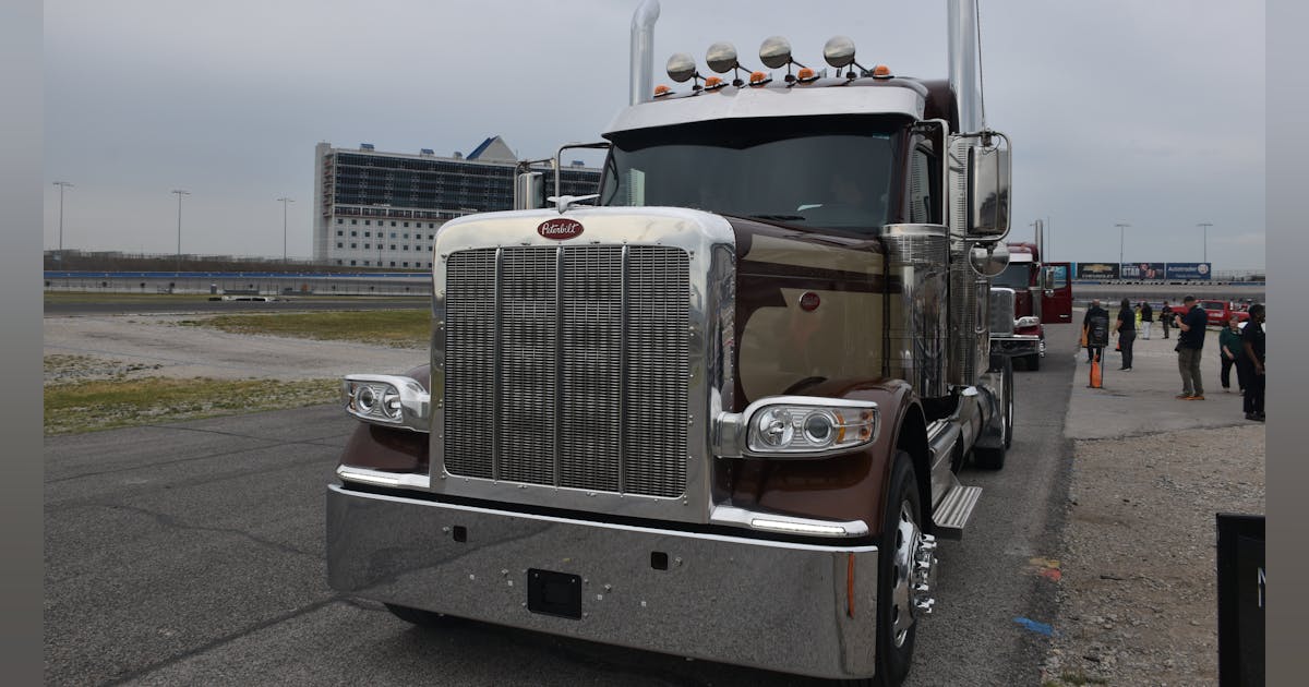 Peterbilt 589 A closer look FleetOwner