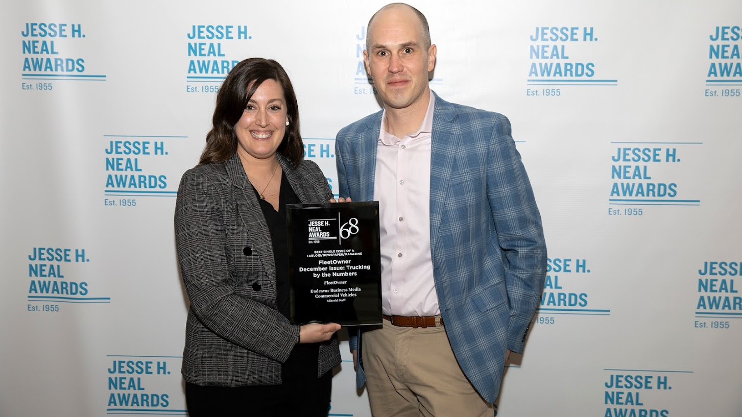 FleetOwner Editor-in-Chief Cristina Commendatore, left, and Executive Editor Josh Fisher at the 2022 Jesse H. Neal Awards in New York.