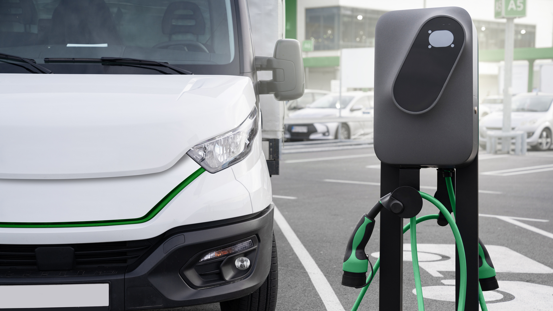 Dreamstime M 273102568 64e54b28b5219