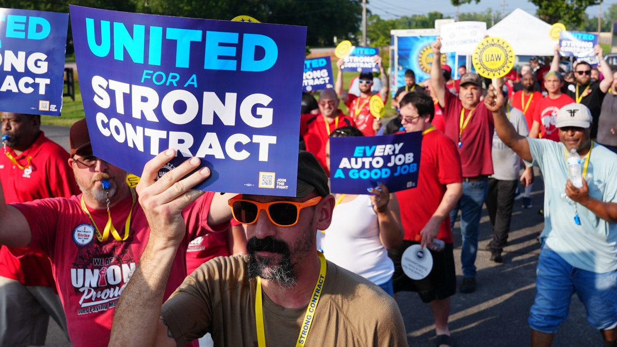 The UAW strike echoes UPS negotiations FleetOwner