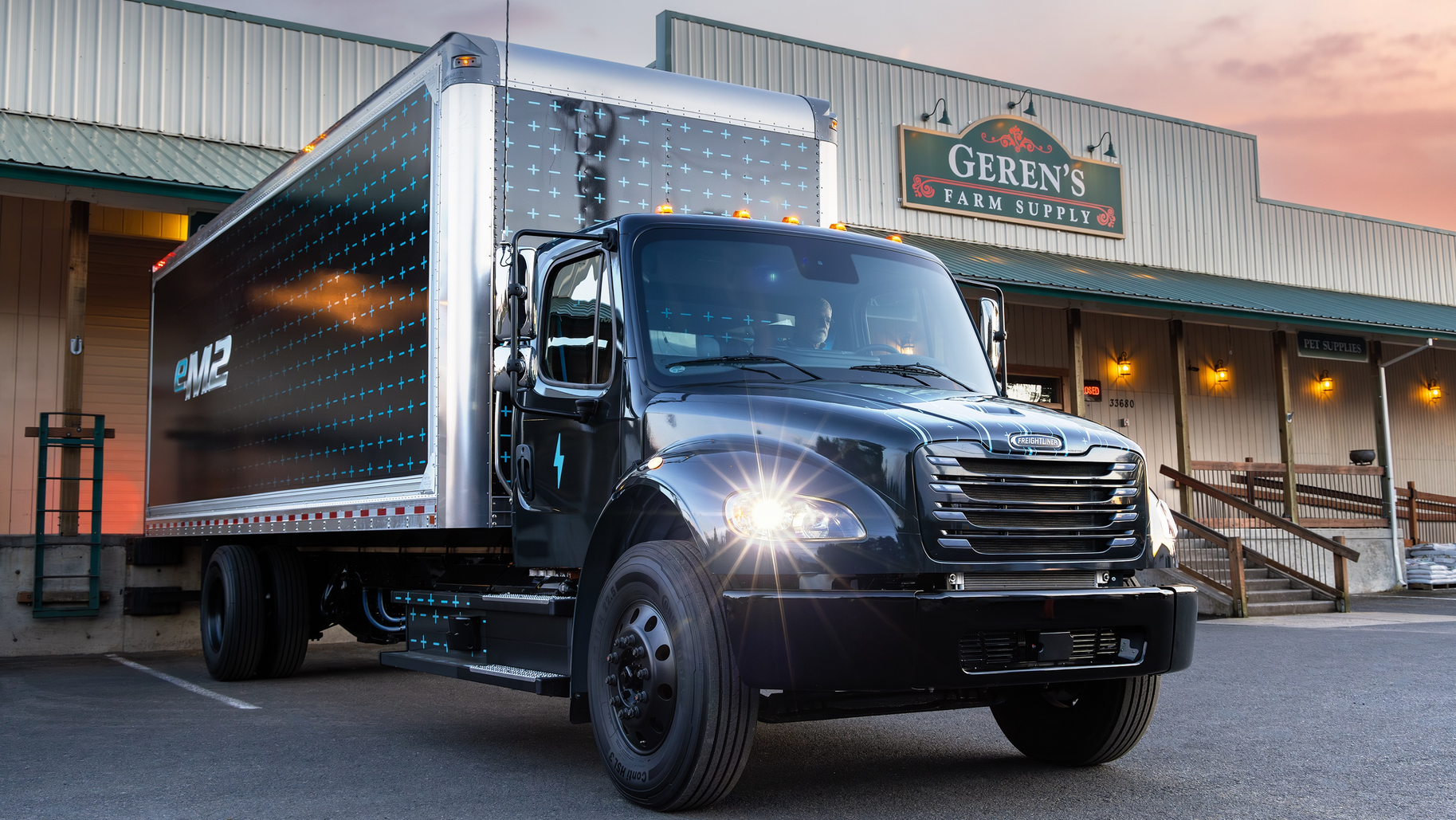 Freightliner2 653ab9776ff99