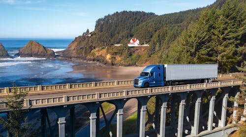 Freightliner Cascadia Truck