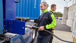 Volvo Trucks demonstrates hydrogen refueling with its heavy-duty hydrogen fuel cell truck in Sweden.