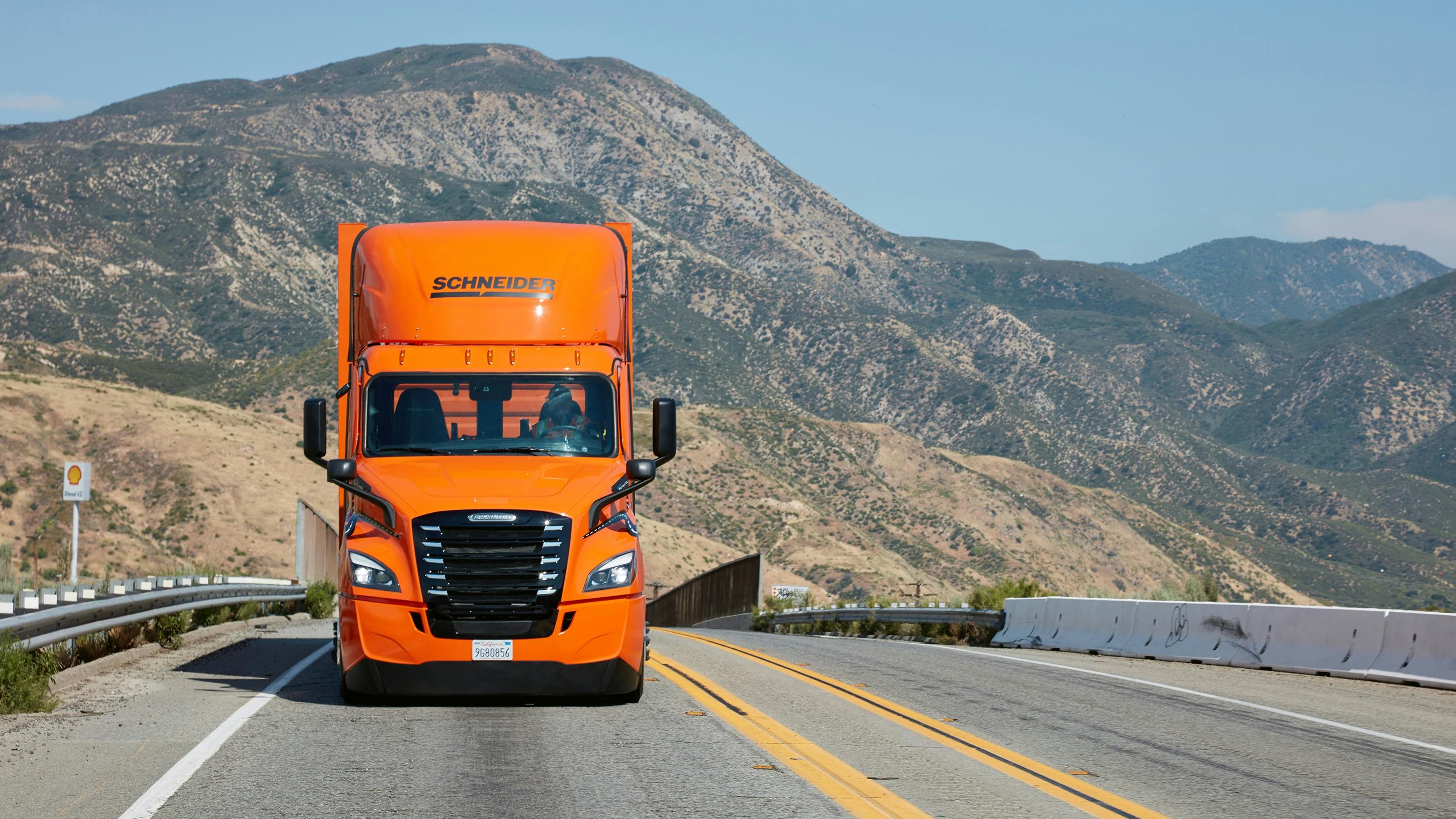 655baa87a40188001e5ab134 Ecascadia Highway Mountains May2023