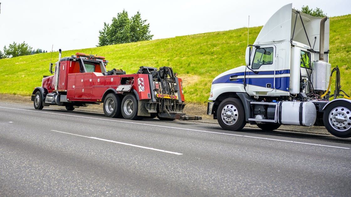 Predatory towing can more than double fleet costs, according to ATRI  trucking industry study