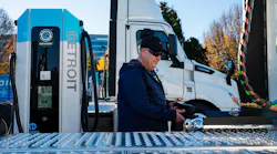 Daimler Truck North America Electric Island Freightliner eCascadia logistics