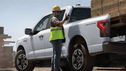 656e4cf670d677001e75a383 F Pro Lightning 656e4cf670d677001e75a383 F Pro Lightning